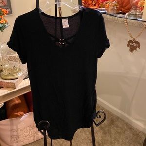 Short sleeve t-shirt w/O-ring front size 15-17